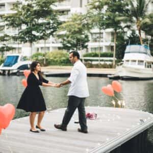 1705 singapore surprise proposal yacht 01